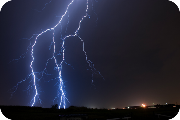 Lightning Alerts Australia | Thunderstorms Tracking and Reporting